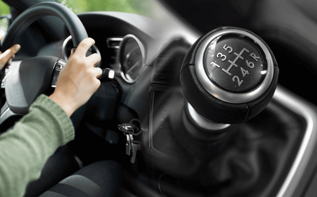 how to drive manual car