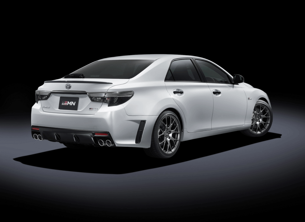 Toyota Mark X: Let's Have A Luxury Ride