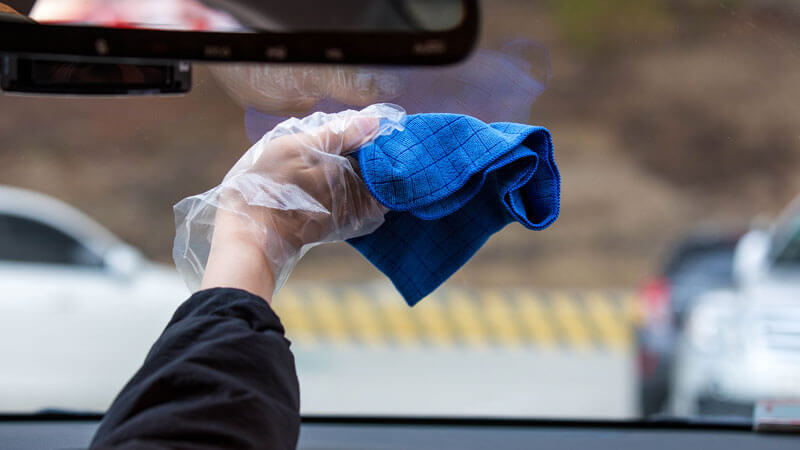 how to clean your car windscreen from inside