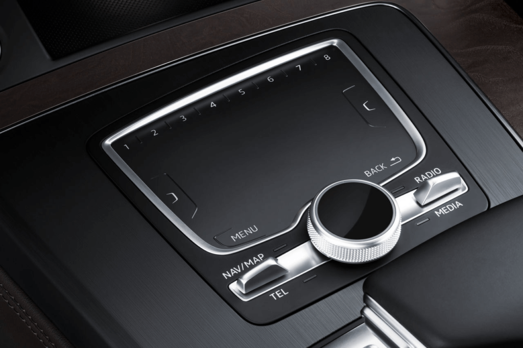 Audi Q5 features