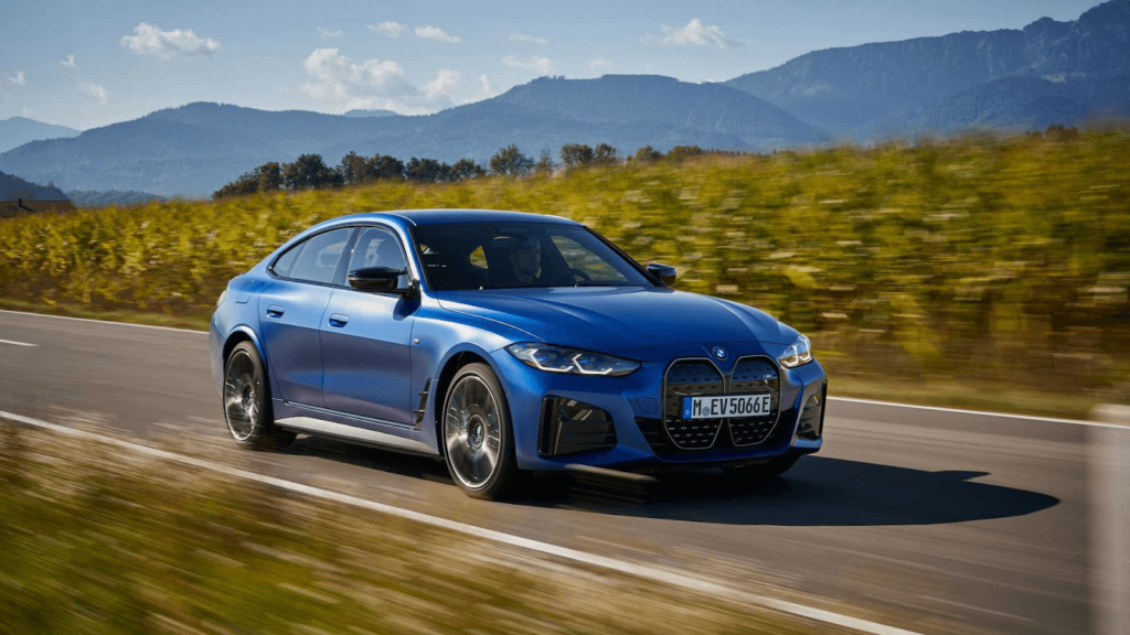 BMW i4 performance & drive
