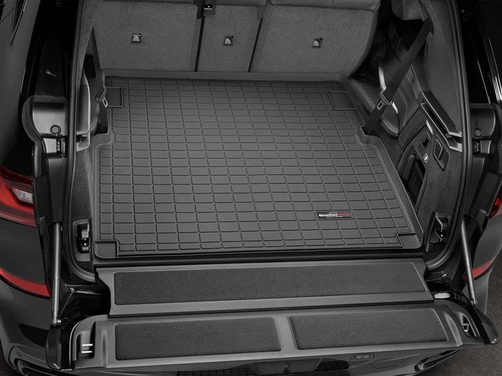 BMW X7 cargo